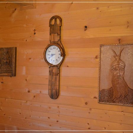 Luna Resort Pejë Esterno foto