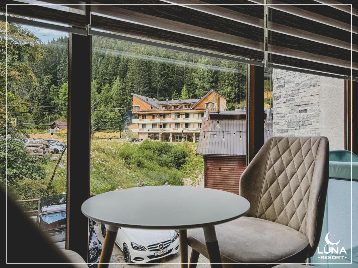 Luna Resort Pejë Esterno foto