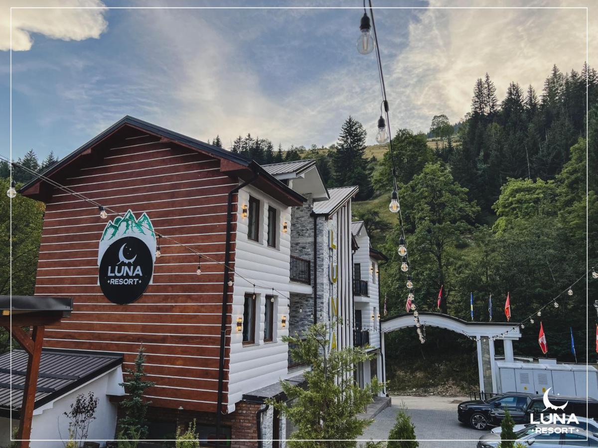 Luna Resort Pejë Esterno foto